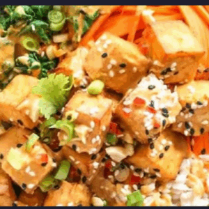 Buddha bowl Thaï aux légumes et au tofu